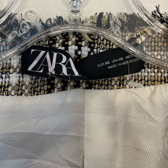 ZARA Tweed Frayed Plaid Blazer Cropped XS - Picture 5 of 16